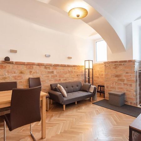Der Fuchsbau - Neu, Kuschelig Und Zentral Im Gruenen Apartman Bécs Kültér fotó